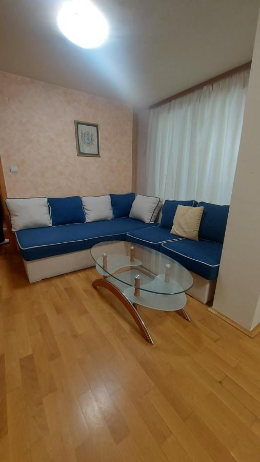 Hostex Vintage Apartment Stara Zagora Esterno foto